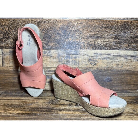 Women's Clarks Coral Pink Cork Wedge Sandals 3" Heel Size 7 1/2 Peep Toe Annadel - Picture 1 of 11